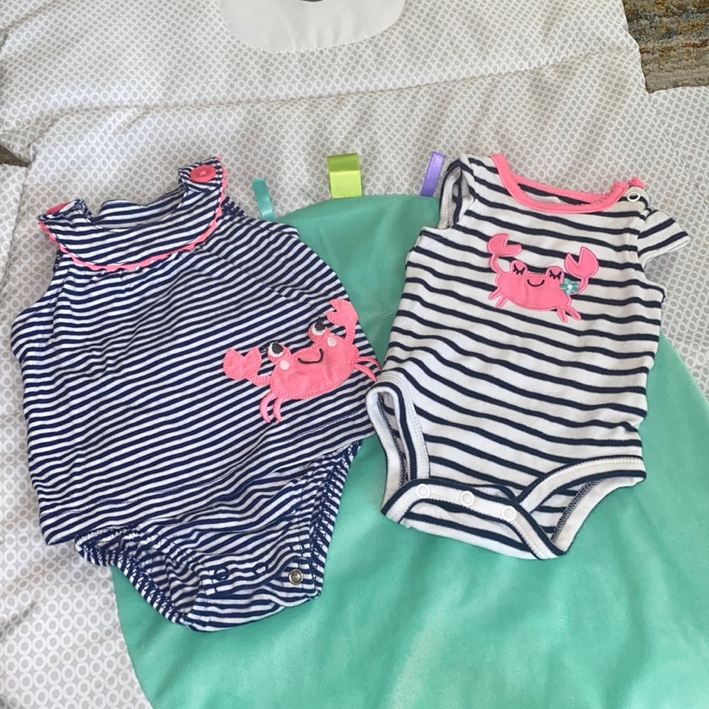 Carter’s Bodysuit set
